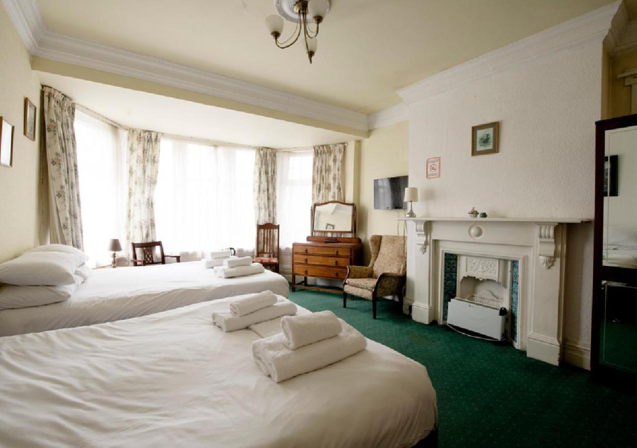 ניופורט Hotels 24-7 - The Old Victoria Hotel מראה חיצוני תמונה