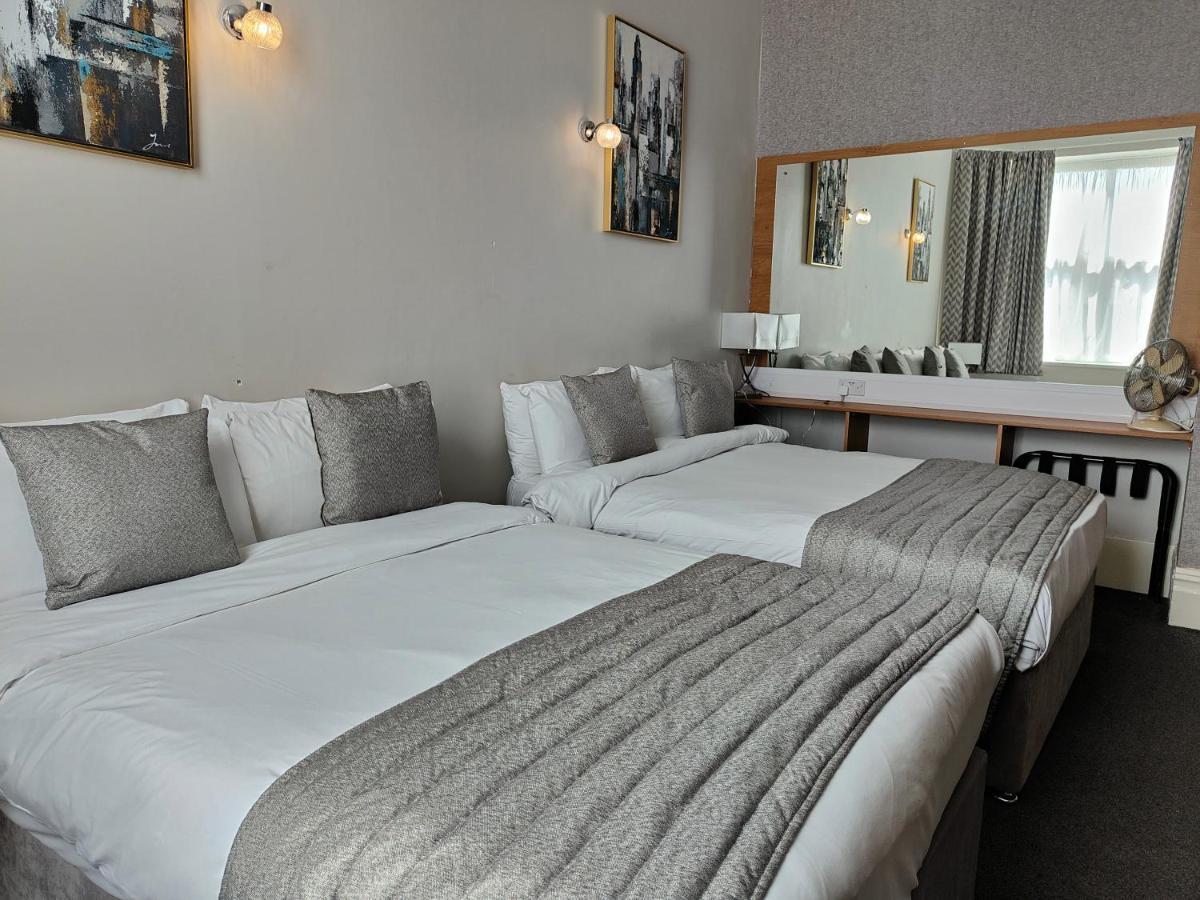 ניופורט Hotels 24-7 - The Old Victoria Hotel מראה חיצוני תמונה